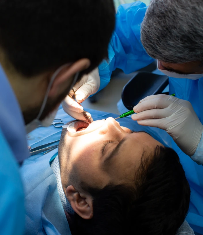 DENTAL-EMERGENCY-slider-home